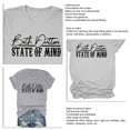 thumbnail image 3 of Camiseta informal holgada de manga corta con estampado de letras, color gris, para mujer, con fuente negra, 3 of 4
