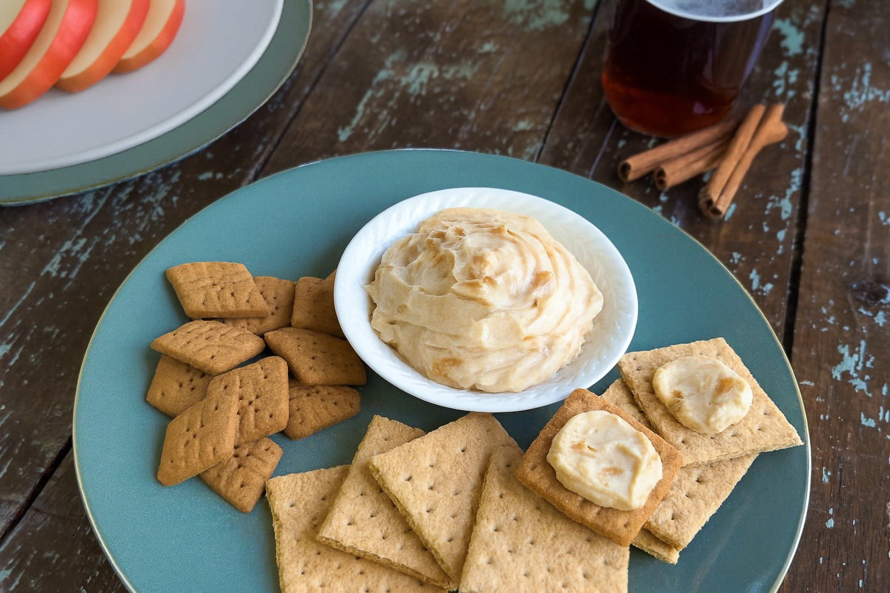 Marketside Caramel Apple Dip, 12 oz Tub, Refrigerated, Contains Milk
