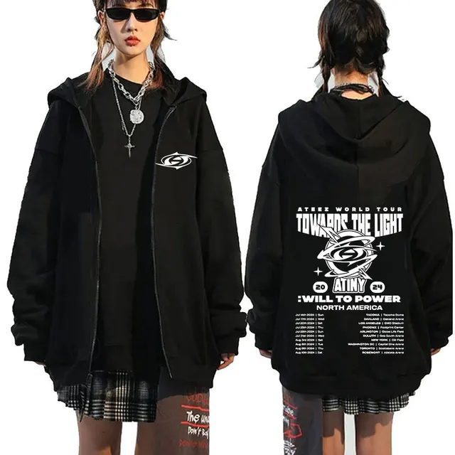 ★韓国の人気★WORLD TOUR ZIP HOODIE★Moss★ ☆韓国の人気☆WORLD TOUR ZIP HOODIE☆Moss☆ (STUSSY/パーカー