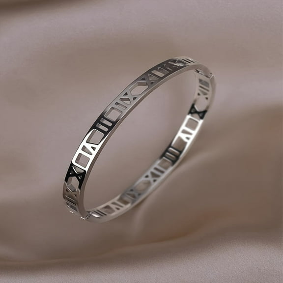 [Delicate Stainless Steel Roman Bangle] A Delicate Stainless Steel Bracelet With Roman Numerals, Hollow Design Bangle, Suitable For Parties And Daily Wear, Perfect For Gifting, Birthday Jewelry