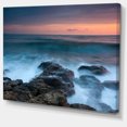 thumbnail image 2 of Rocky Plage et Vagues Blanches, 2 of 3