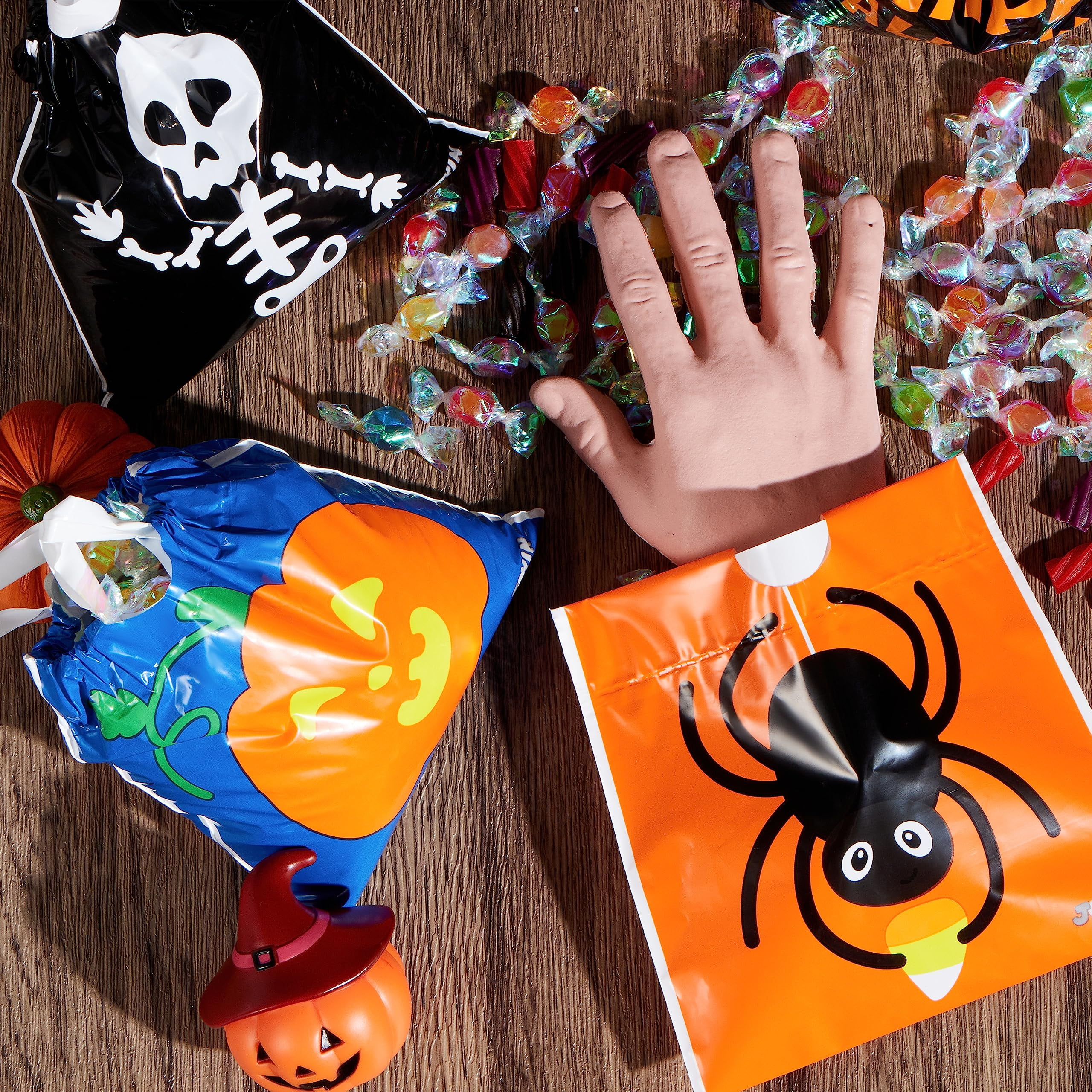 Halloween Treat Bags // Take Out Containers – Honey We're Home