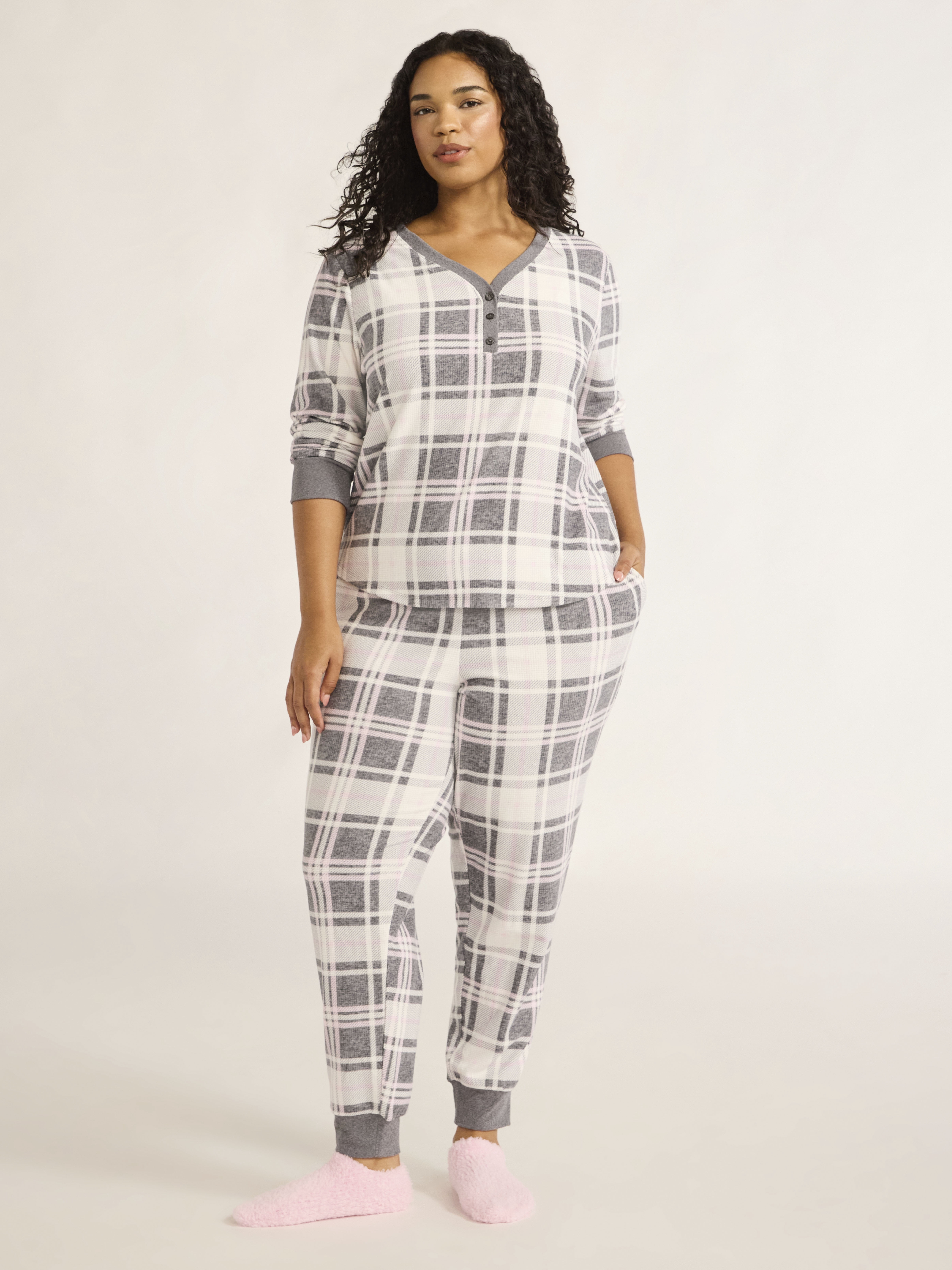 Joyspun Women's Velour Waffle Henley Sleep Top, Jogger Pants and Socks Pajama Set, 3-Piece, Sizes S-3X