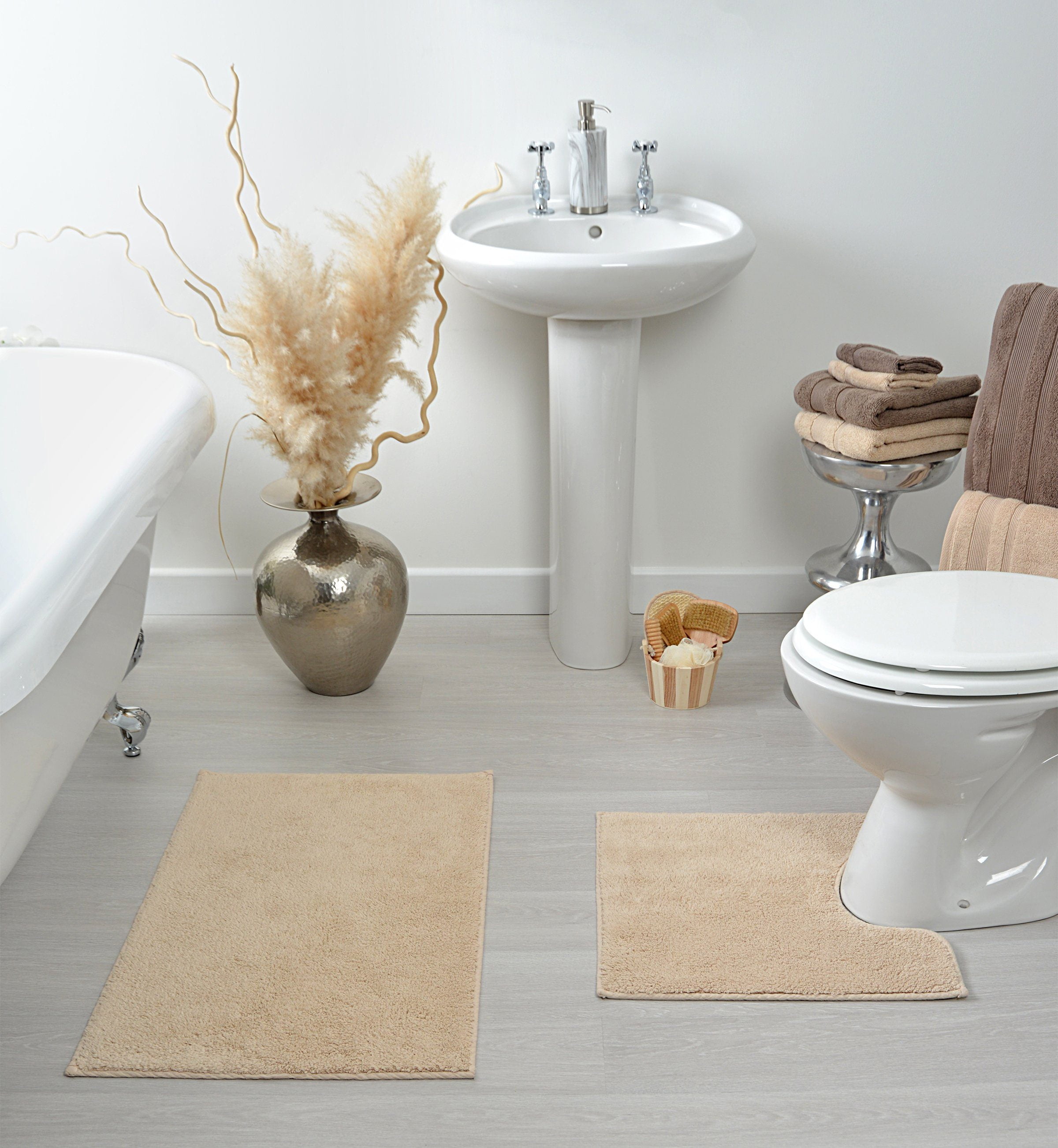 Majestic Luxury NonSlip Bath Mat and Pedestal Set