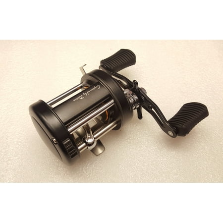 UPC: 0043178928387 | Daiwa M-CUTD300L Millionaire Classic Round Baitcast Reel  LH