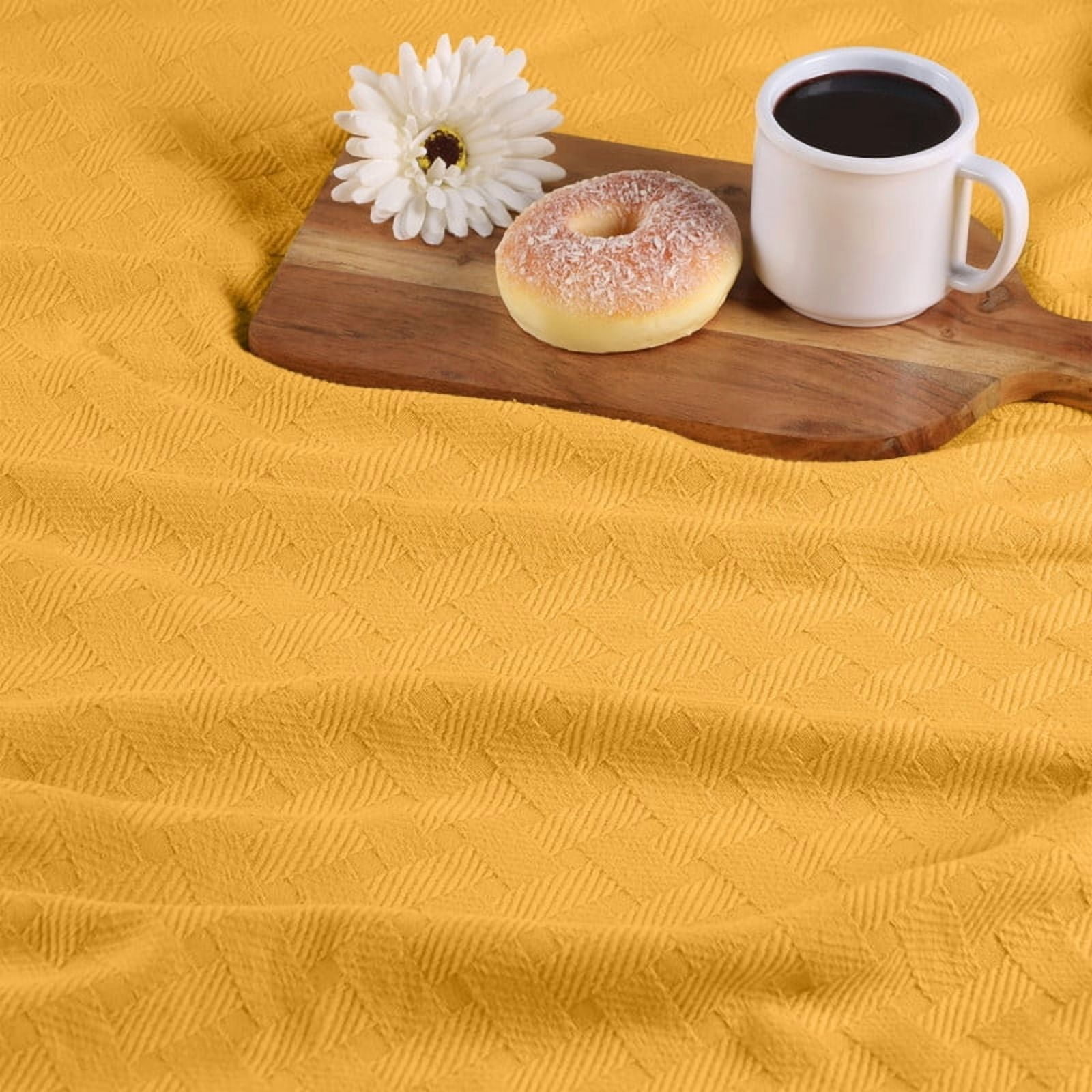 Superior Basketweave All-Season Cotton Blanket, King, Gold