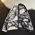 thumbnail image 4 of Suéteres de punto con efecto tie-dye vintage Y2k para hombre, cárdigan con cuello en V y bolsillos, ropa de invierno 2024 divertida, 4 of 5