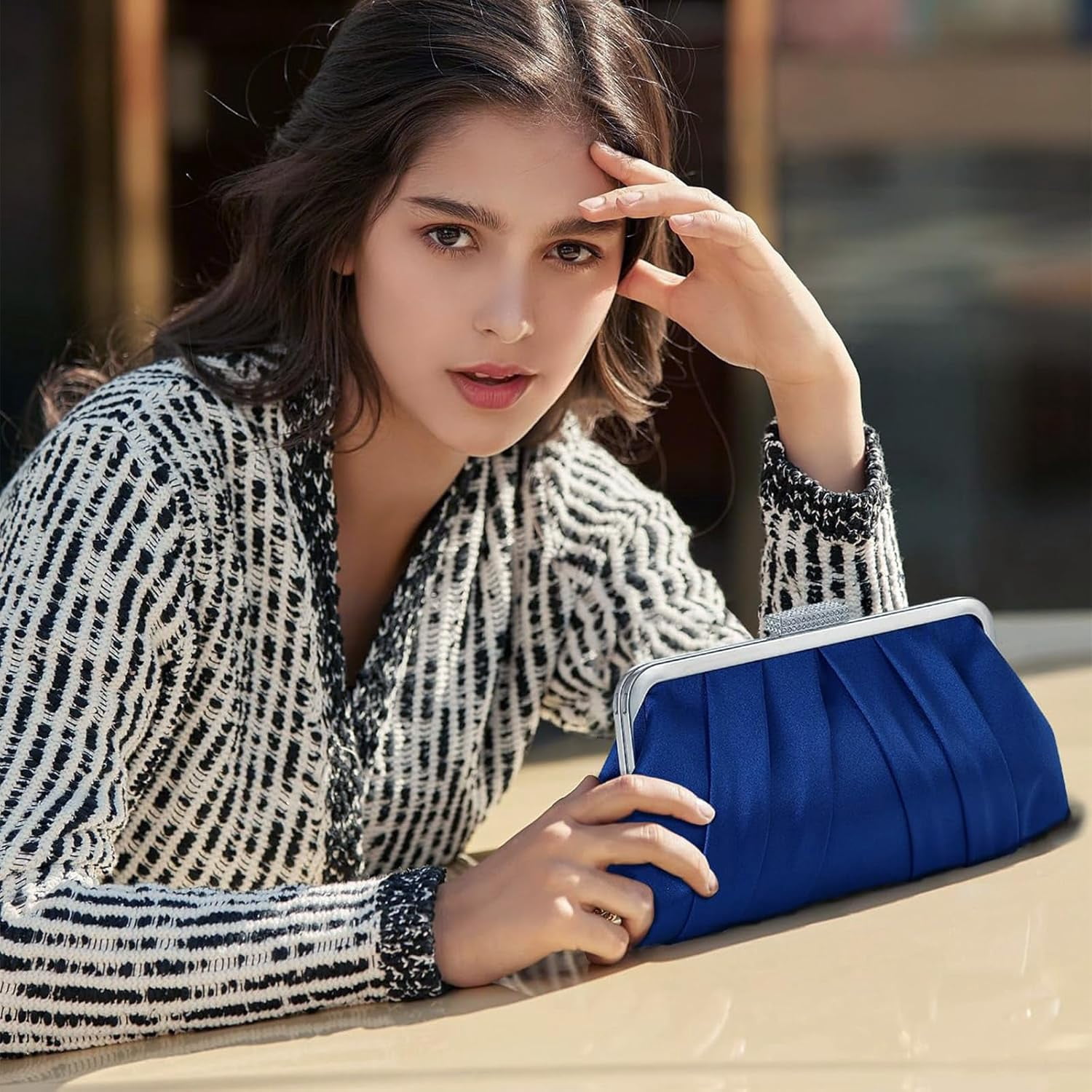 Women Elegant Evening Clutch Bag Small Formal Handbag Pleated Satin Shoulder Bag Simple Classic Purse