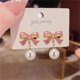 thumbnail image 2 of Fiudx Pendientes de Perlas, Elegante Diseño Colgante Dorado, Detalles de Circonitas de Calidad Aaa+, Elegantes Joyas de Boda, para Uso Diario, Perfectos para Novias, Un Regalo Exquisito., 2 of 6