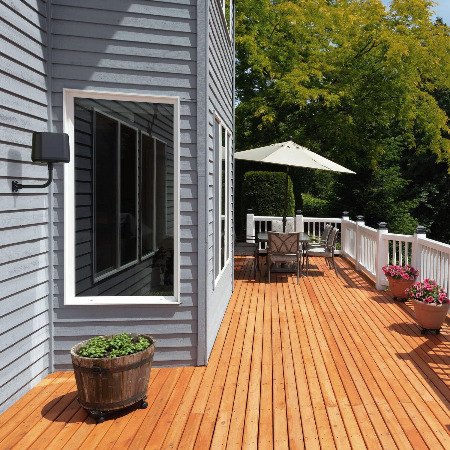 Winegard Extreme 2.0 Outdoor WiFi Extender - Black