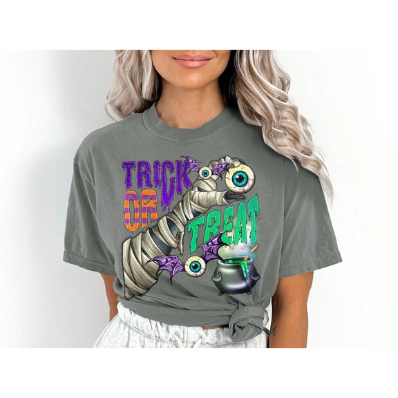 Women's Trick or Treat Halloween T-Shirt