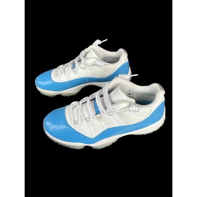 Ni - ke Ni - ke mens Ni - ke Men's Air Jordan 11 Retro Low White/Blue 528895-106