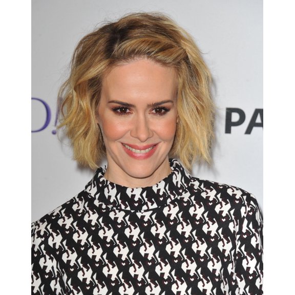 Sarah Paulson At Arrivals For 32Nd Annual Paleyfest Closing Night Presentation Fxs American Horror Story Freak Show Canvas Art - (16 x 20)