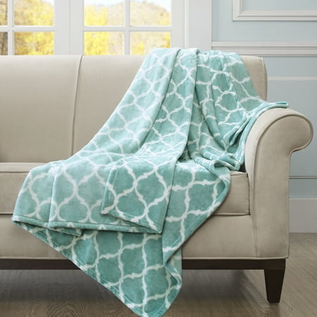 60"x70" Oversized Ogee Throw Blanket Aqua