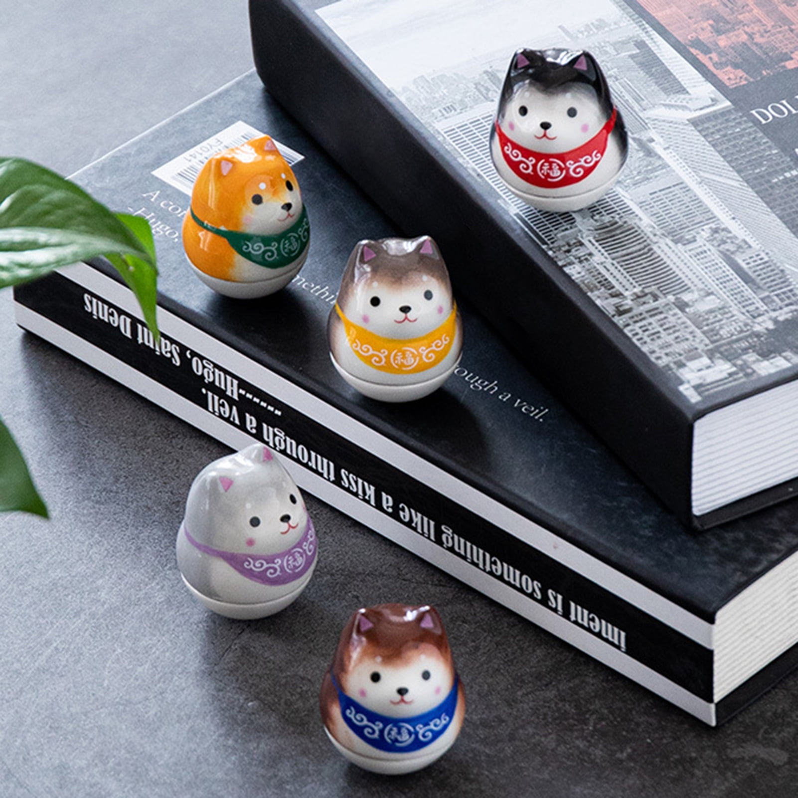 Figurine de chat en céramique - France