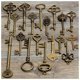 thumbnail image 2 of Conjunto de 72 Antiguos Vintage Antiguo Aspecto Bronce Esqueleto Llave Corazón Cerradura Colgante, 2 of 5