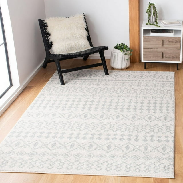 SAFAVIEH Tulum Herbert Distressed Southwestern Area Rug