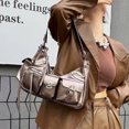thumbnail image 4 of Bolso de motocicleta de gran capacidad con múltiples bolsillos y diseño de moda, bolso cruzado de un solo hombro y bolso debajo del brazo de cuero PU, 4 of 4