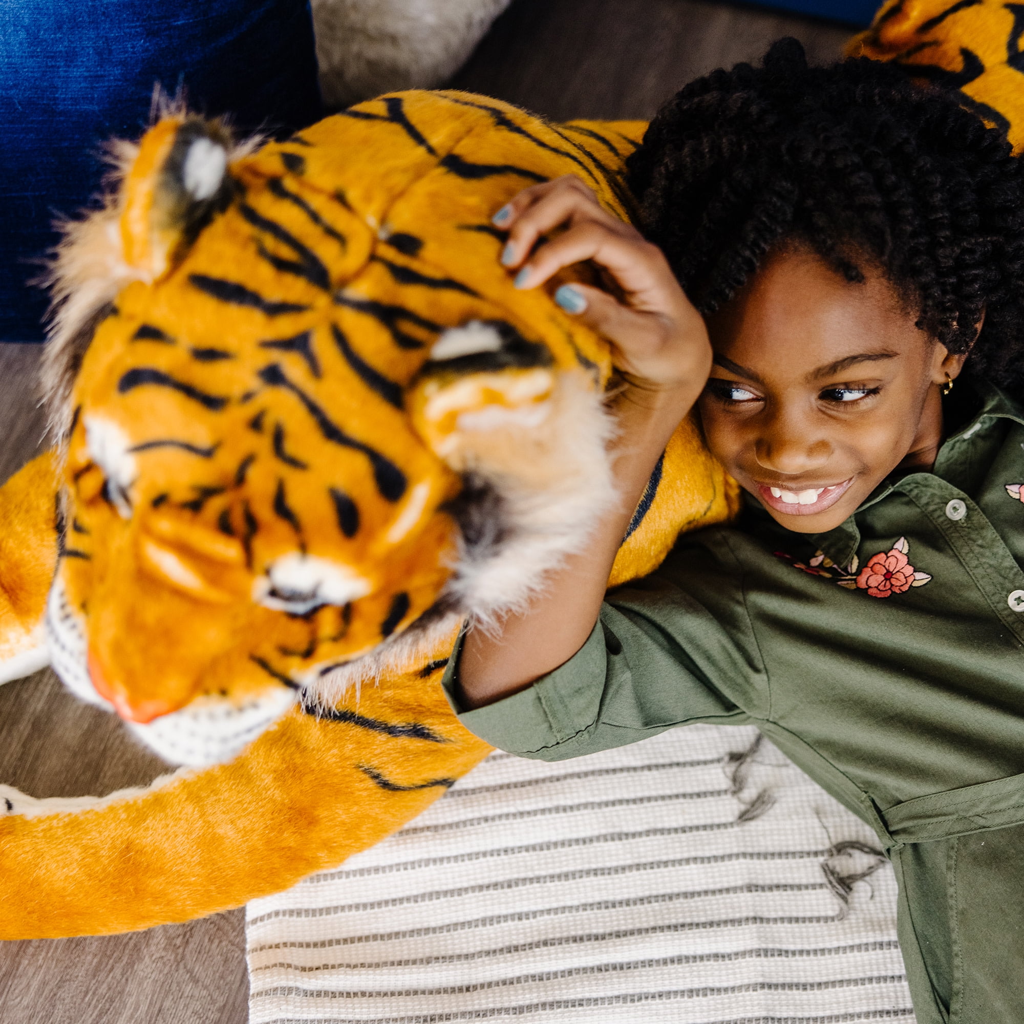 Melissa Doug Giant Tiger Lifelike Stuffed Animal Over 5 Feet Long Includes Tail Walmart