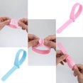 thumbnail image 3 of Lève-siège de Toilette, Design Autobloquant, Grand Application à la Maison, au Travail, dans les Salles de Bain d'Hôtel, Poignée en Silicone Propre et Hygiénique (12 Pcs), 3 of 5