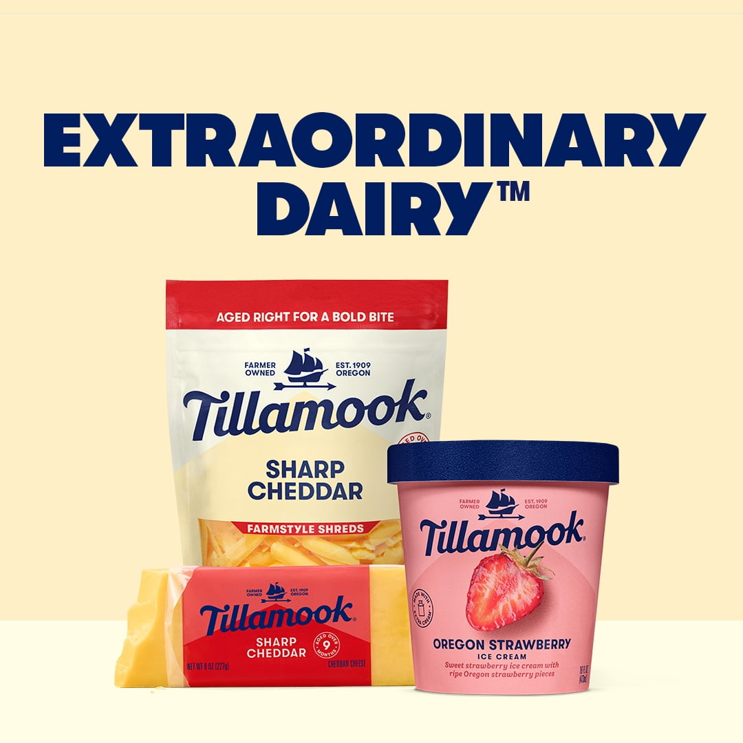 Tillamook Extra Sharp Cheddar Cheese Block, 8 oz (Aged 15 Months)