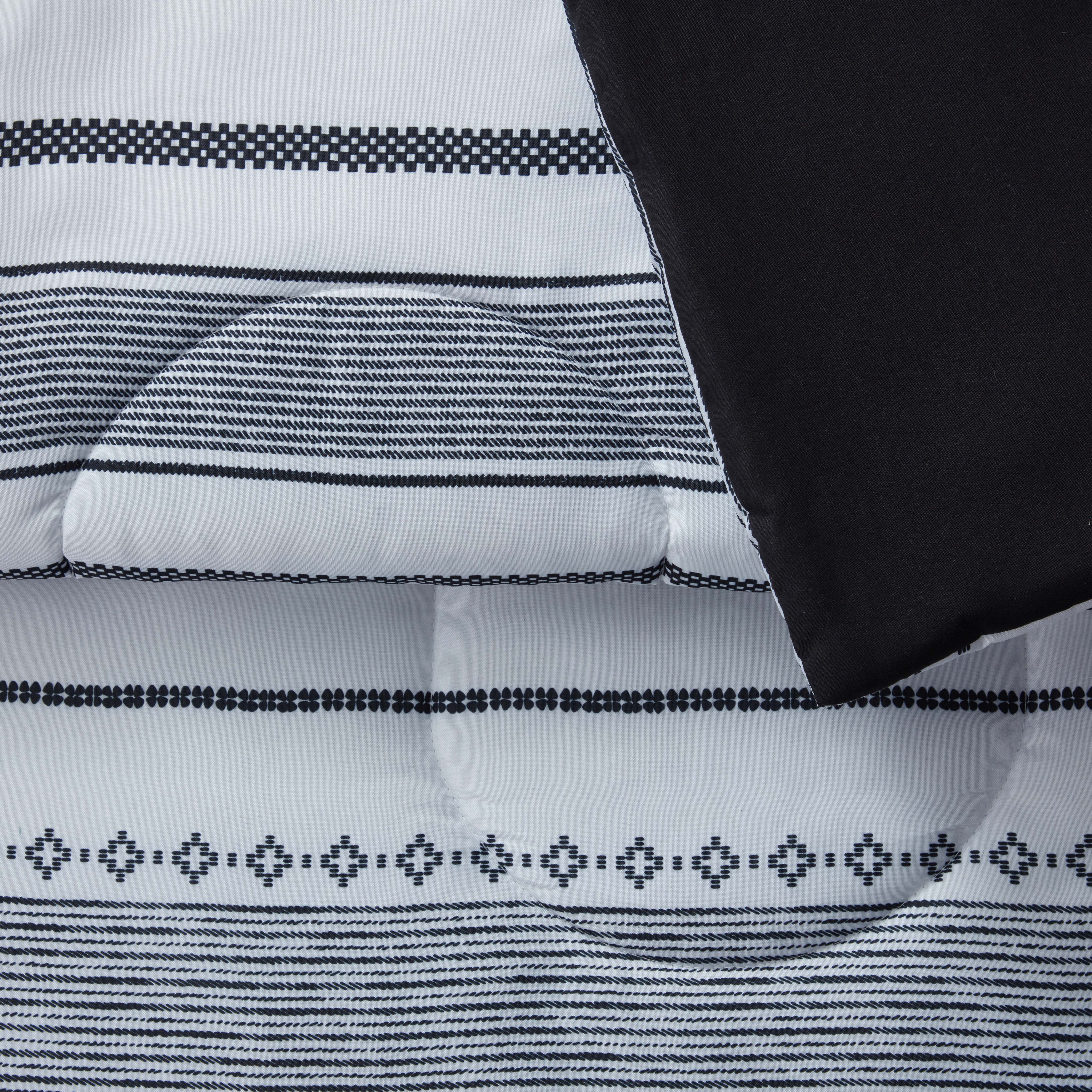 Mainstays Black and White Stripe 3 Piece Bed in a Bag Comforter Set, Twin/Twin XL