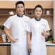 thumbnail image 1 of Chef Coat Jacket Uniforme con botones a presión Ropa de manga corta Top Servicio de alimentos Overoles Chef Ropa para camarero Camarera, escuela blanco Yinane  Chaquetas de cocinero, 1 of 8