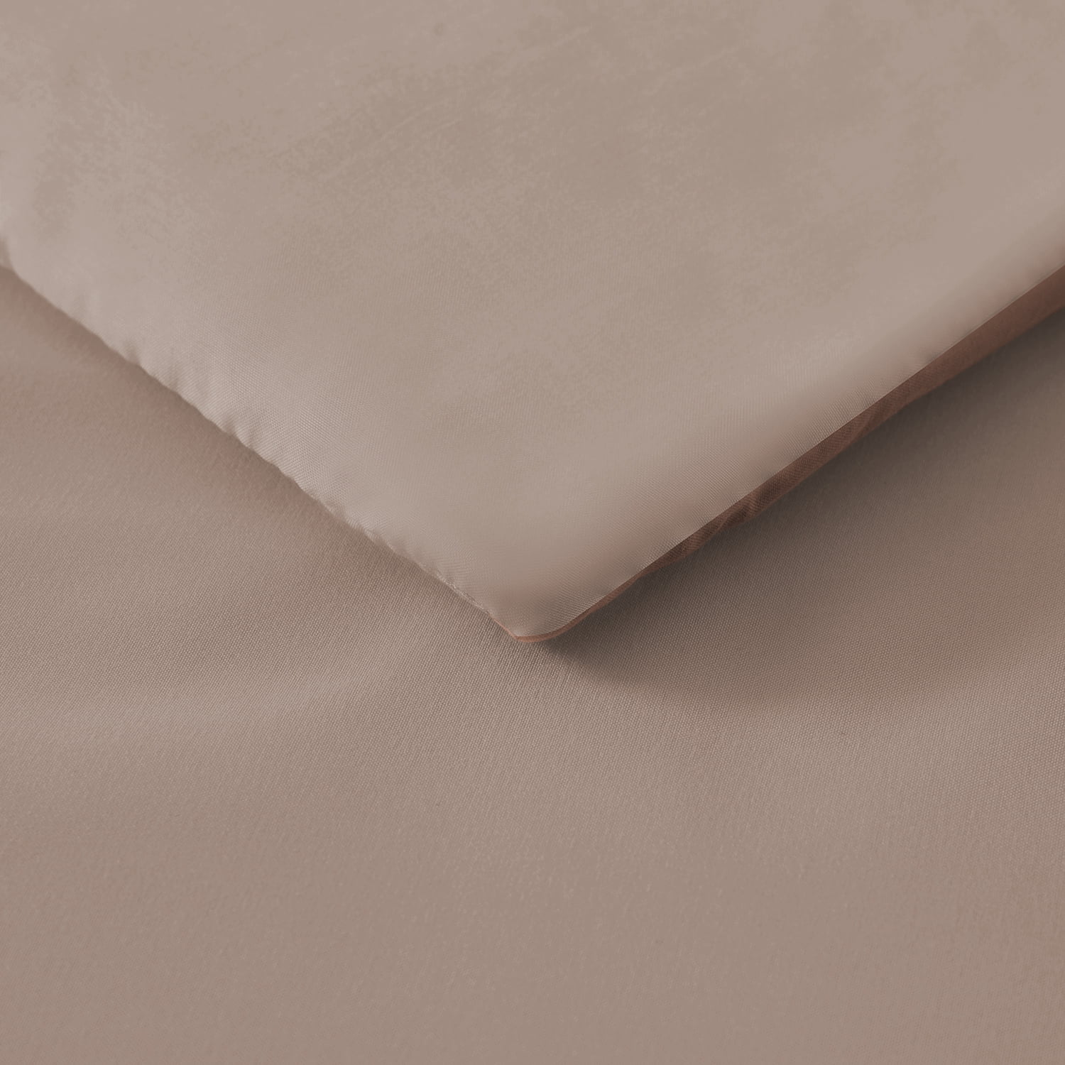 Serta So Soft 3-Piece Terracotta Reversible Comforter Set, Full/Queen