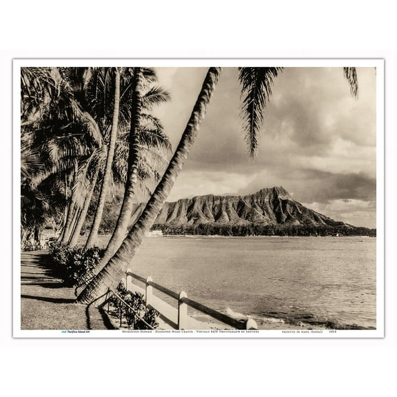Honolulu Hawaii - Diamond Head Crater and Palms - Vintage B&W Photograph by Sawyers c.1936 - Master Art Print (Unframed) 9in x 12in
