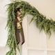 thumbnail image 3 of Guirnalda navideña artificial, decoración de ratán de plástico verde con hojas ajustables, decoración festiva para puertas, escaleras y repisas, 180 cm, 3 of 7