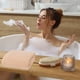 thumbnail image 4 of Toalla de baño | Grande 55x28 pulgadas | Suave, gruesa, absorbente de forro polar | Calidad spa y hotel | Secado rápido para baño, gimnasio, piscina, yoga | Patrón a rayas | Costura doble duradera, 4 of 6