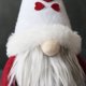 thumbnail image 3 of Muñeco de peluche encapuchado y sin rostro creativo para decoración navideña de Papá Noel, 3 of 5