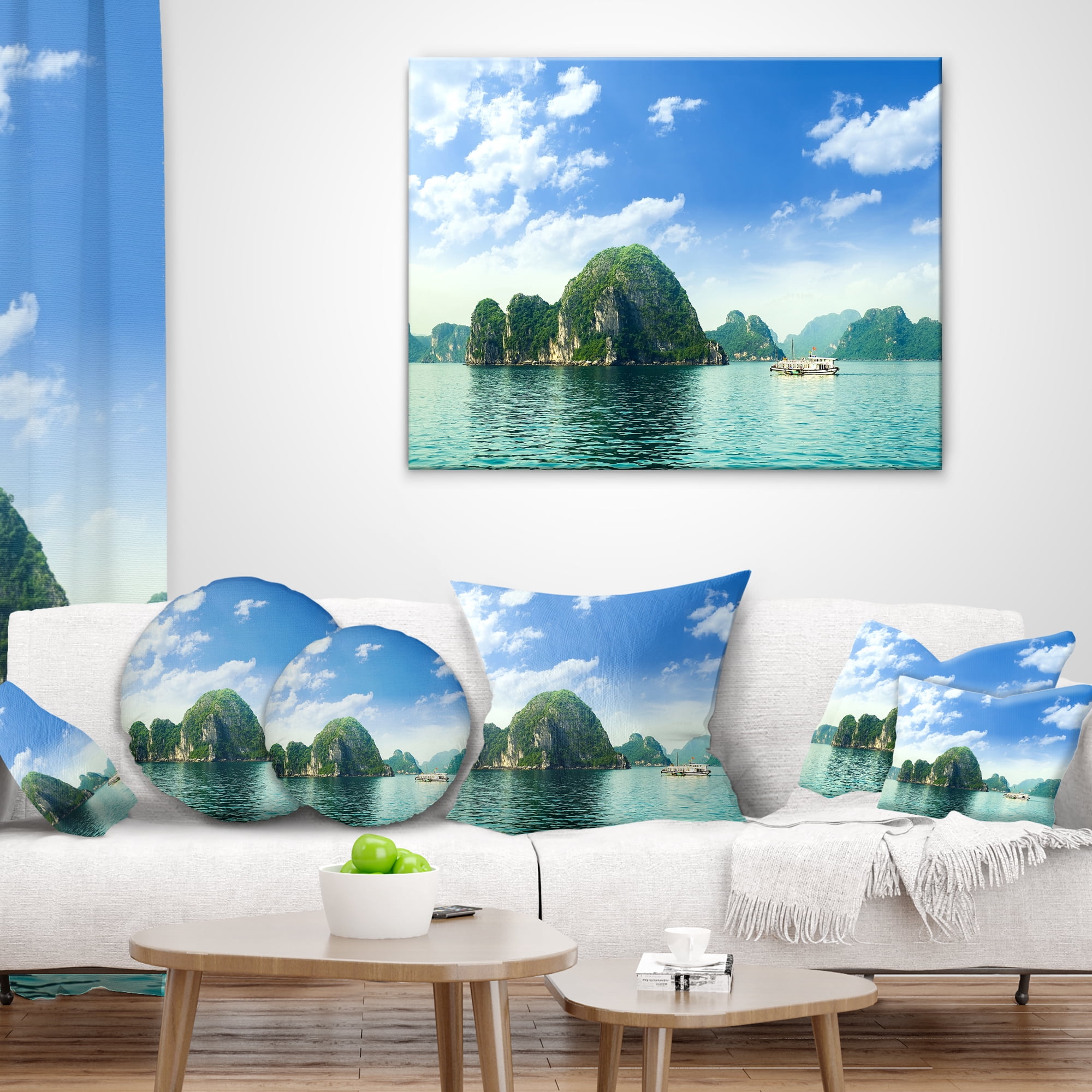 Designart Ha Long Bay in Vietnam - Seascape Throw Pillow - 16x16
