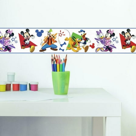 Disney Mickey & Friends Peel and Stick Border