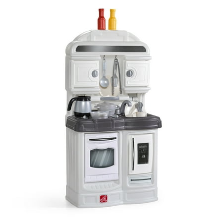 Step2 Quaint Kitchen White Plastic Play Kitchen for Toddlers 2-4