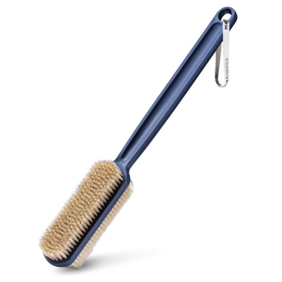 MainBasics Cepillo de ducha para frotar la espalda, cepillo para la espalda con mango largo, cepillo para el cuerpo de doble cara con cerdas suaves y exfoliantes (plástico ultramarino)