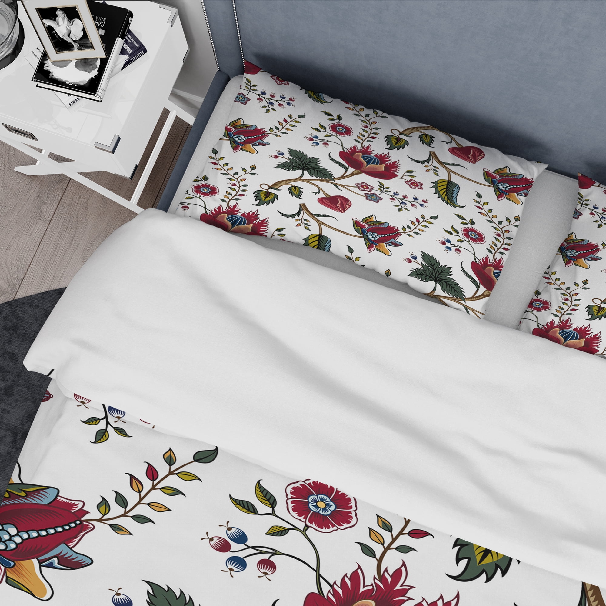 Designart 'Indian Floral Pattern' Tropical Duvet Cover Set