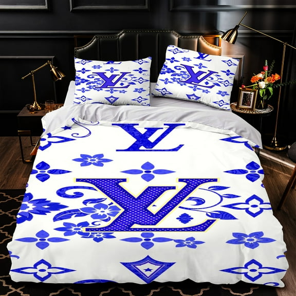 3-Piece Blue and White Duvet Cover Set with Floral and Geometric Patterns Large Design Perfect for Modern Bedrooms