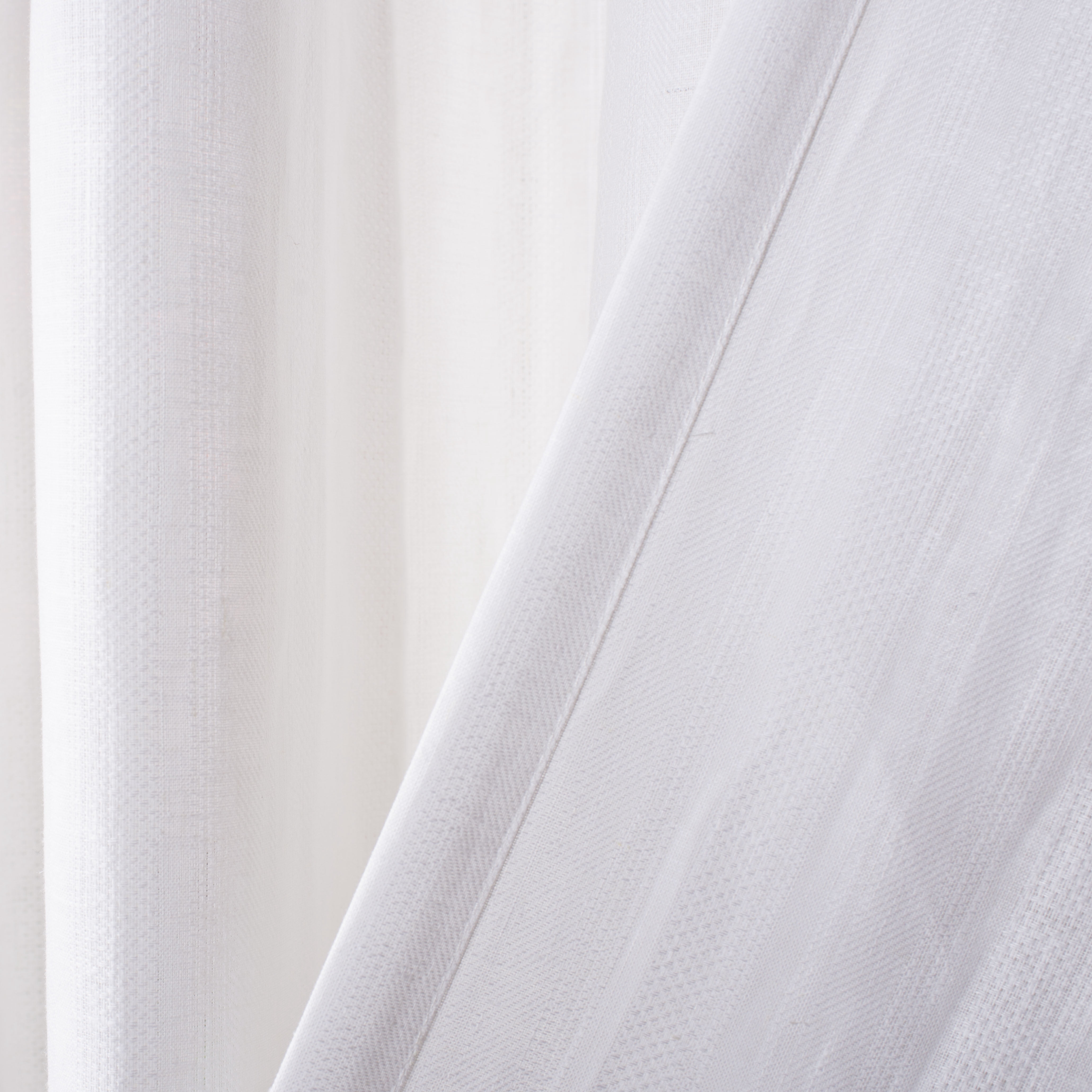 SAFAVIEH Darlena Glam Grommet Curtain Window Panel, 52" x 96", Pearl