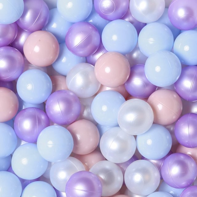 pelotas gogoso para niños pequeños, 100 sin ftalatos y sin bpa — vista cenital de un montón de bolas plásticas pastel GOGOSO en azul claro, lila, rosa y nacarado; superficie lisa y brillante, 2.15 pulg. de diámetro, bordes suaves, adecuadas para hoyos de pelota, juego sensorial y decoración de fiesta.