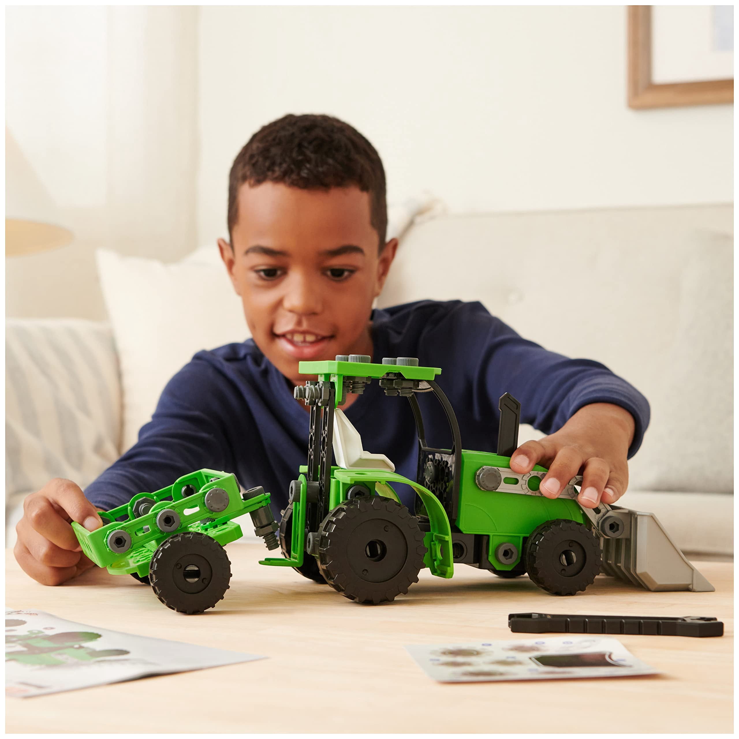 Meccano Junior, Front Loader Tractor with Moving Parts and Real Tools, Toy Model Building Kit, STEM Toys for Kids Ages 5 and up