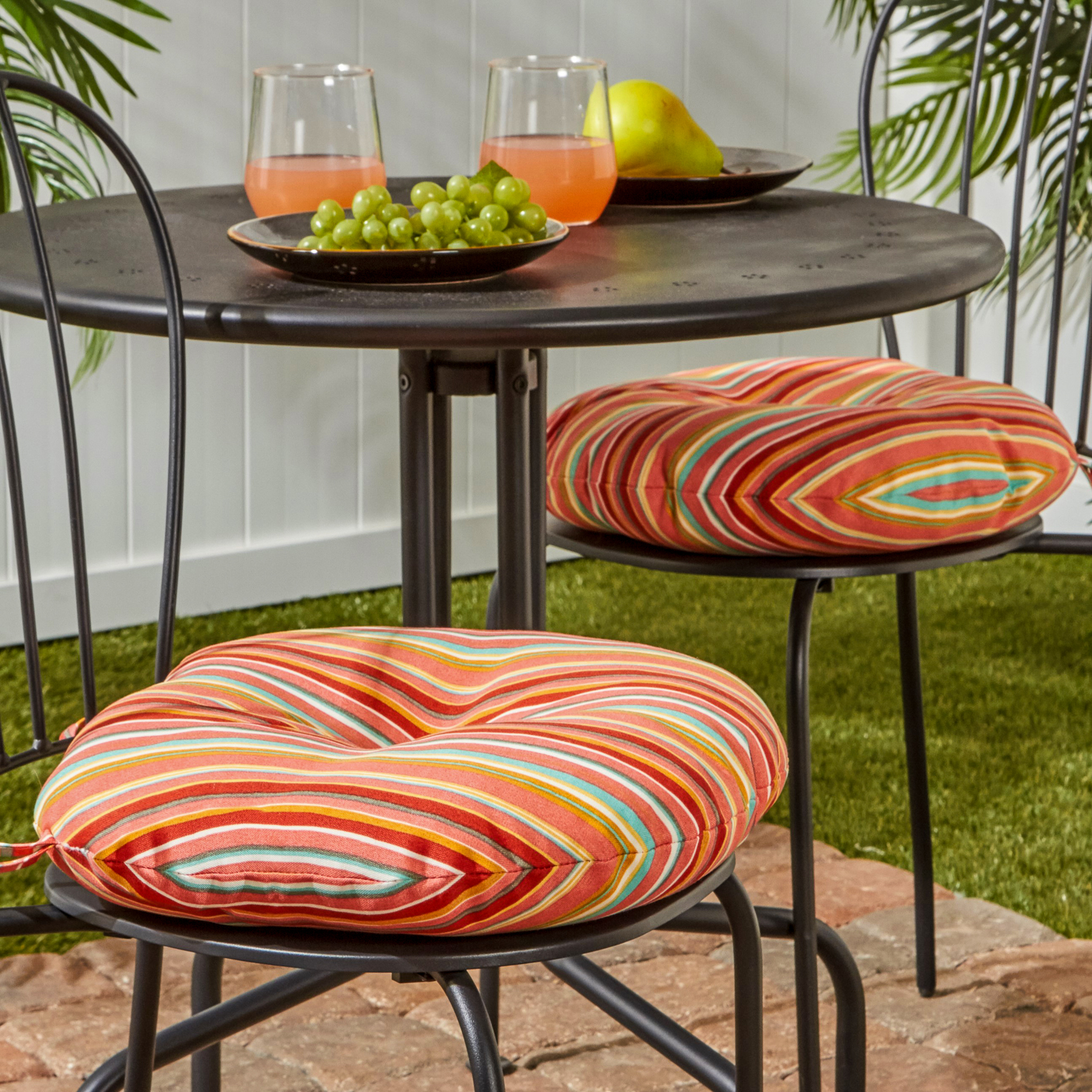 Greendale Home Fashions Watermelon Stripe 15 in. Round Outdoor Reversible Bistro Seat Cushion (Set of 2) - image 4 of 7