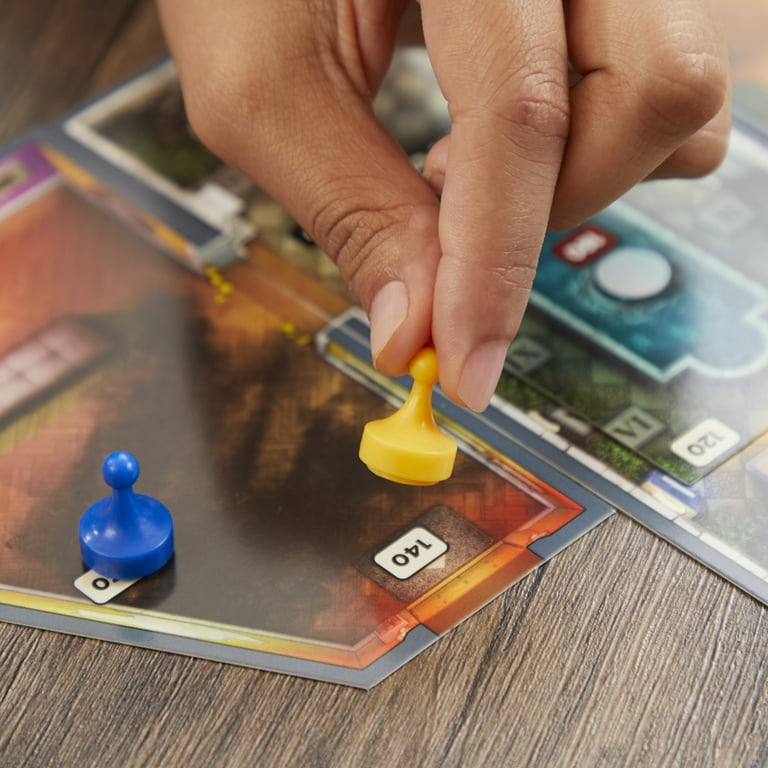 TOYSCENTER - VOLANTINO APERTURA TORINO - Cluedo escape - furto al museo, un gioco di misteri ed enigmi in versione escape game, un gioco da tavolo cooperativo per famiglie, dai 10 anni in su