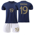thumbnail image 1 of 2526 Uniforme de football No. 19 BENZEMA Maillot de Sport Réplique, 1 of 2