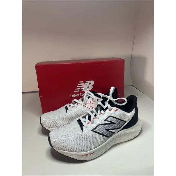 New Balance Fresh Foam Arishi v4 Running Shoes White Black Mens Size 11 MARISYR4