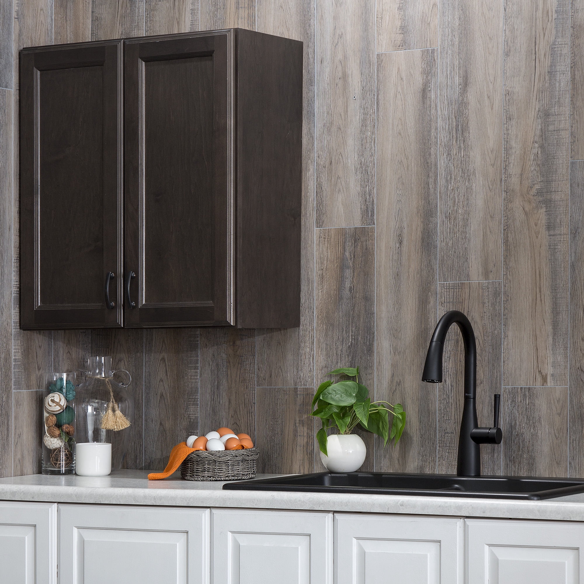 Palisade 11in x 4.5in Vinyl Wall Plank Sample in Natural Oak