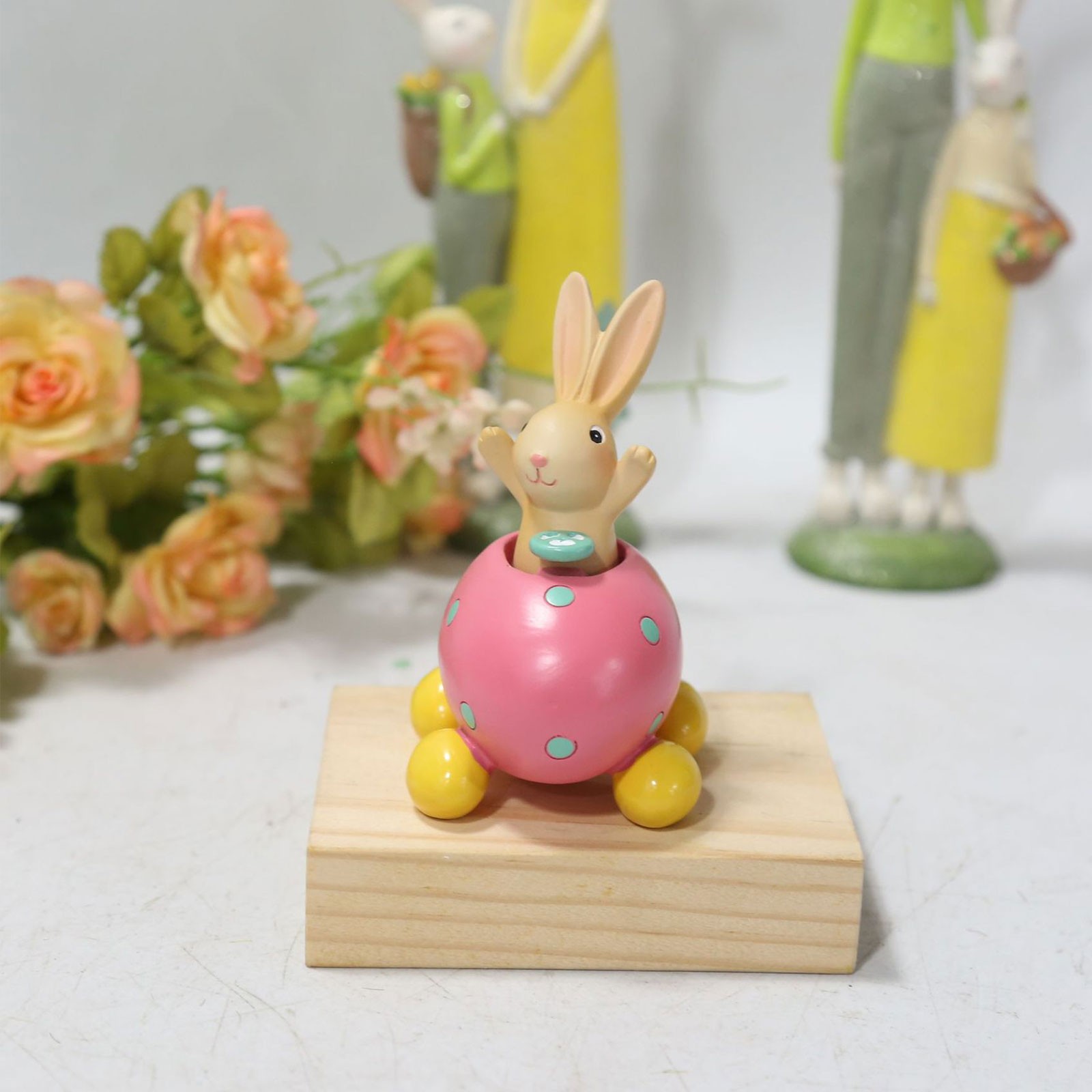 BFYSFBAIG Easter Home Resin Color Rabbit Sitting Eggshell Decoration ...