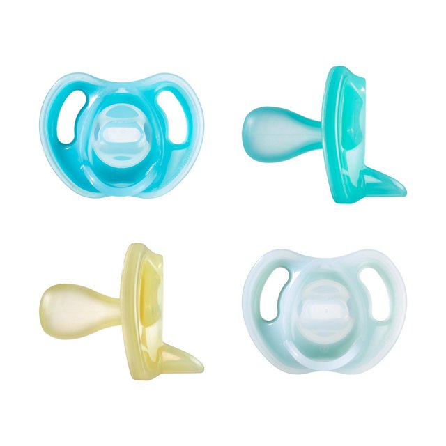 Tommee Tippee Ultra-Light Silicone Pacifier, Symmetrical One-Piece Design, BPA-Free Silicone Binkies, 6-18m, 4 Count