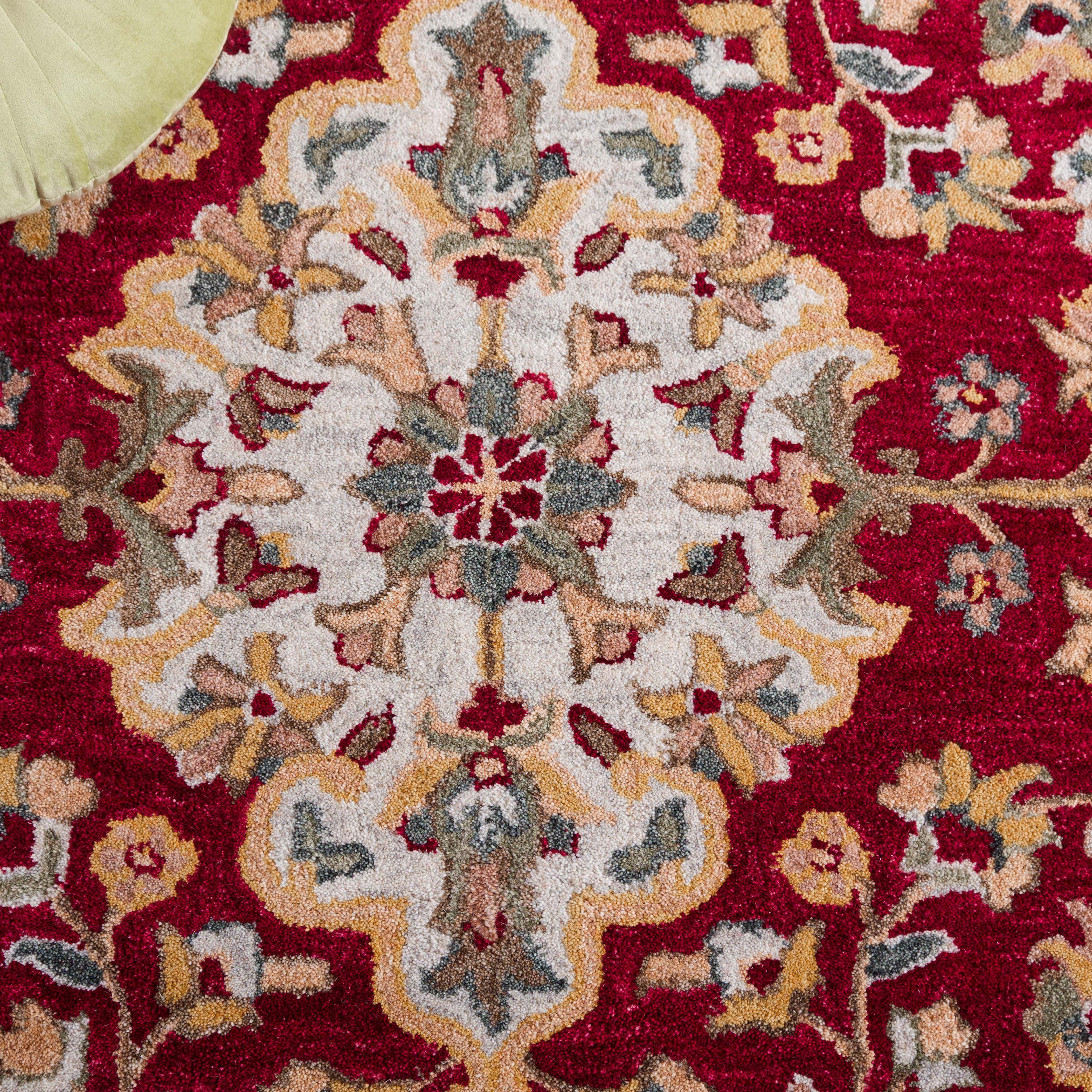 SAFAVIEH Blossom Layla Floral Area Rug, Red/Ivory, 6' x 9'