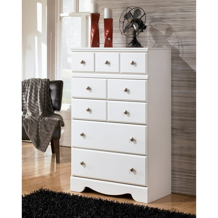 Signature Design By Ashley Weeki 5 Drawer Chest Walmart Com